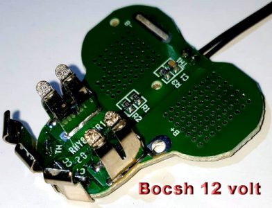 برد لیتیومی باتری بوش Bosch